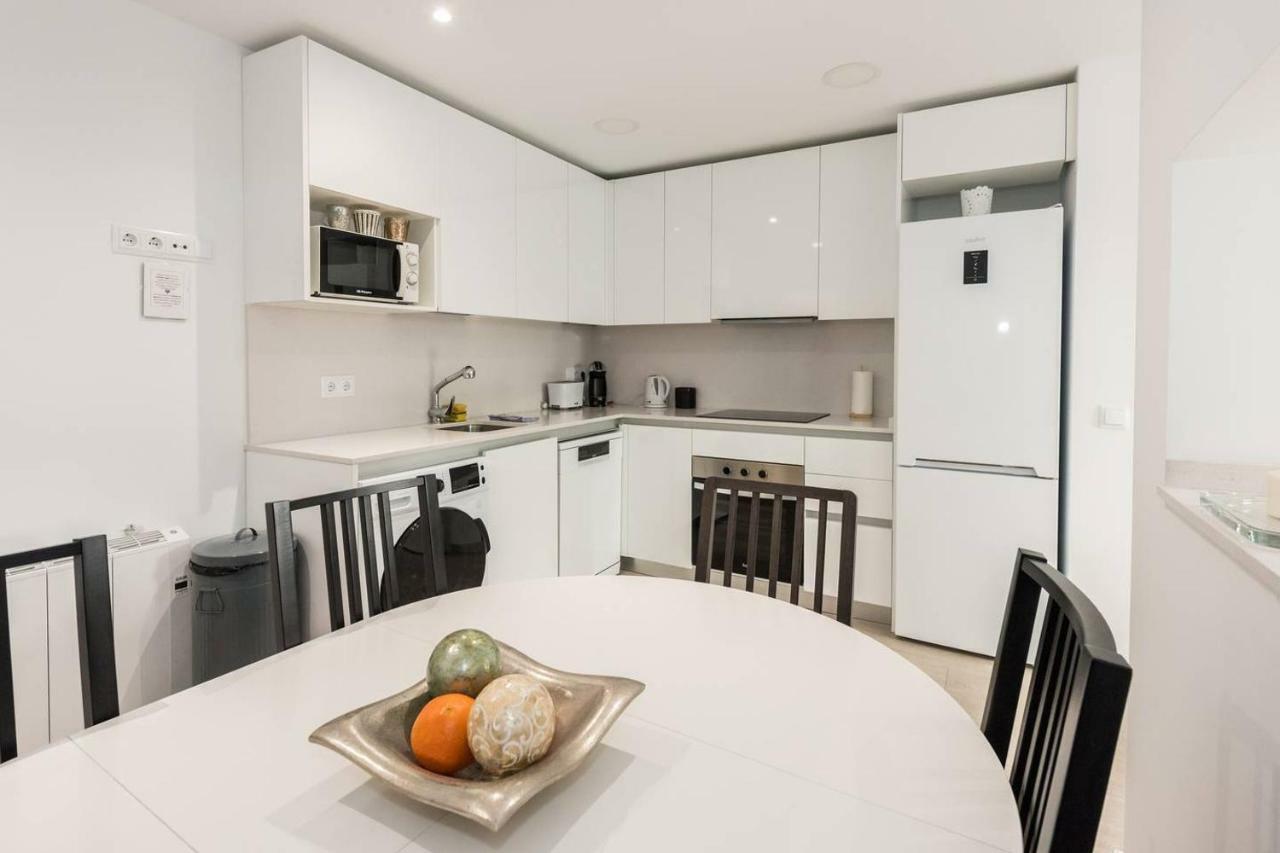 Modern With Ideal Location Next To Atocha Station Madrid Ngoại thất bức ảnh