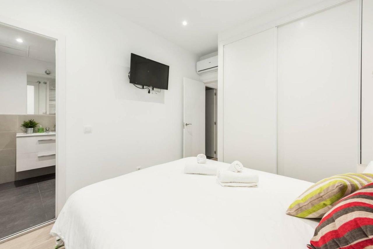 Modern With Ideal Location Next To Atocha Station Madrid Ngoại thất bức ảnh
