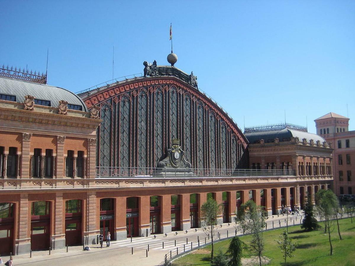 Modern With Ideal Location Next To Atocha Station Madrid Ngoại thất bức ảnh