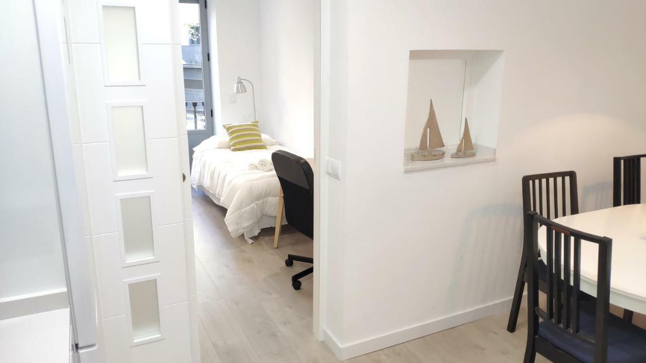 Modern With Ideal Location Next To Atocha Station Madrid Ngoại thất bức ảnh